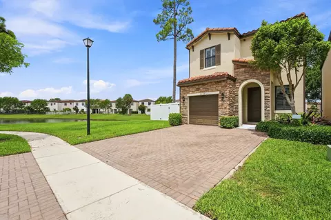 3000 King Palm Way, Riviera Beach, FL 33410