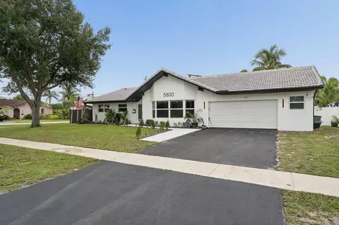 5800 SW 19th St, Plantation, FL 33317