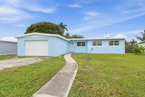 328 Ponte Vedra Rd, Palm Springs, FL 33461