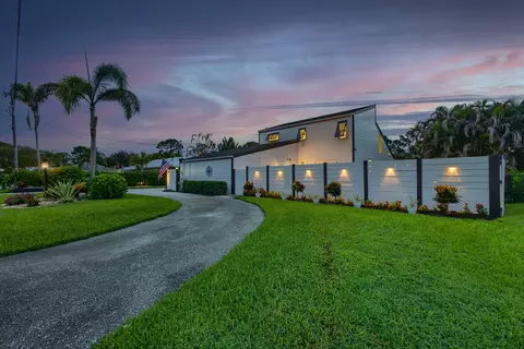 5723 SE Orange Blossom Trl, Hobe Sound, FL 33455