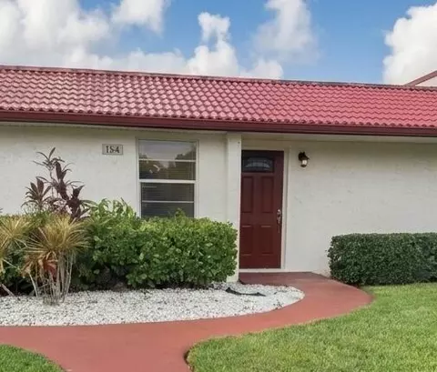 154 Lake Barbara Dr, West Palm Beach, FL 33411