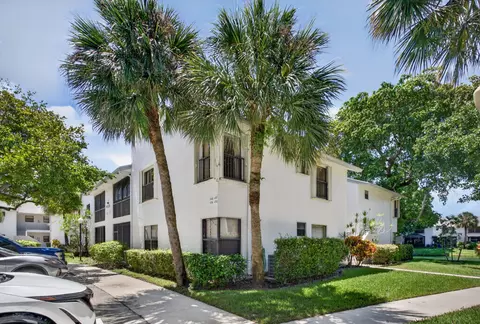 4763 NW 22nd St #42113, Coconut Creek, FL 33063