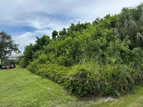 0 San Diego Ave, Fort Pierce, FL 34946