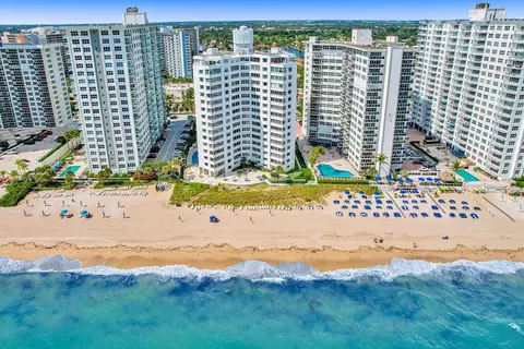 3600 Galt Ocean Dr #2C, Fort Lauderdale, FL 33308