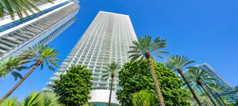 16901 Collins Ave #3002, Sunny Isles Beach, FL 33160
