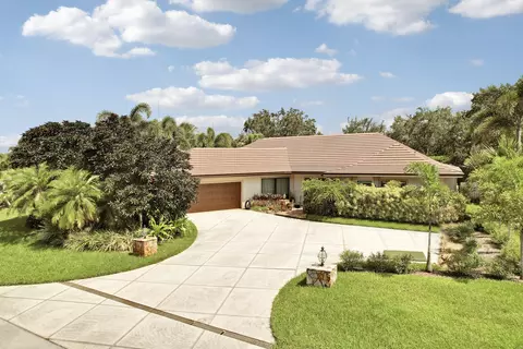 11 Alnwick Rd, Palm Beach Gardens, FL 33418