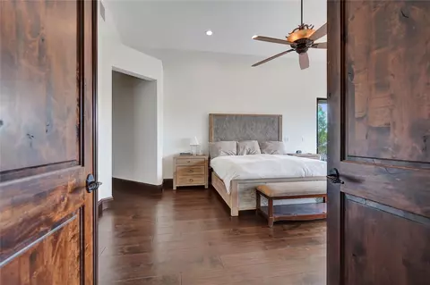 Bedroom - 4930 NE 27th Ter, Lighthouse Point, FL 33064 photo 2 of 4