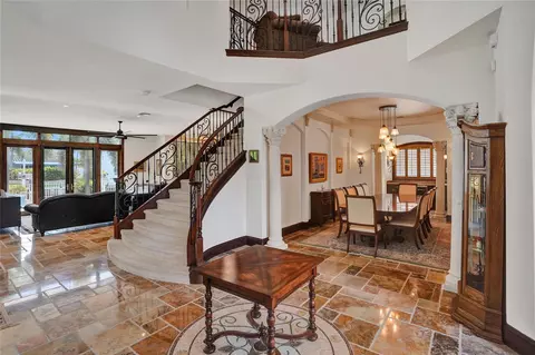 Entry Way - 4930 NE 27th Ter, Lighthouse Point, FL 33064 photo 2 of 5