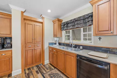 2802 SE Janet St, Stuart, FL 34997 photo 11