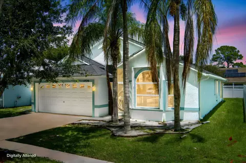1720 Pondberry Ln, Port Saint Lucie, FL 34952