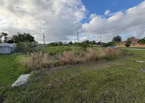 3244 SW Hambrick St, Port St Lucie, FL 34953