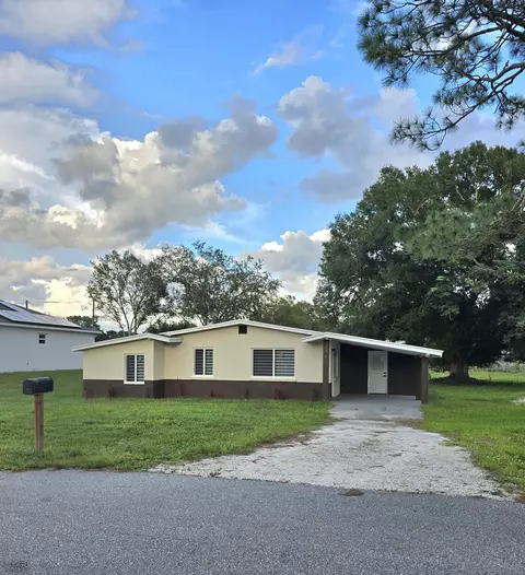 Exterior - 3466 NW 32nd Ave, Okeechobee, FL 34972 photo 2 of 4