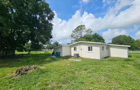 Exterior - 3466 NW 32nd Ave, Okeechobee, FL 34972 photo 4 of 4