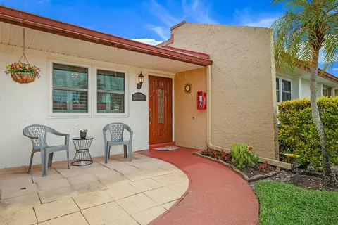 152 Lake Anne Dr #152, West Palm Beach, FL 33411