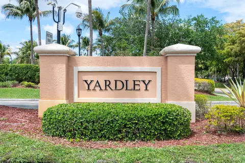 7775 Yardley Dr #314, Tamarac, FL 33321