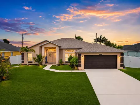 1929 SW Breezeway St, Port Saint Lucie, FL 34987