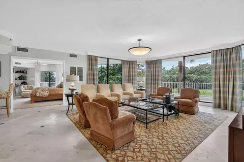 20290 Fairway Oaks Dr #222, Boca Raton, FL 33434