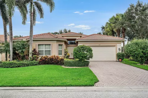 9041 Grayson Ct, Boynton Beach, FL 33473