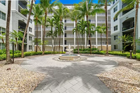 1660 Renaissance Commons Blvd #2301, Boynton Beach, FL 33426