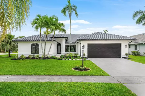 5665 Aspen Ridge Cir, Delray Beach, FL 33484