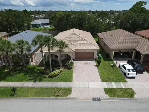 1804 SW Jamesport Dr, Port Saint Lucie, FL 34953