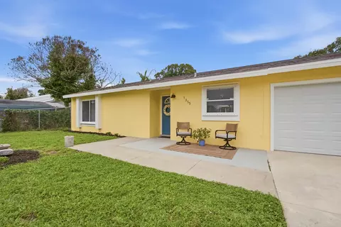 1355 23rd Pl SW, Vero Beach, FL 32962