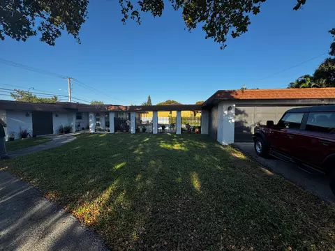 10 SW 46th Ave, Plantation, FL 33317