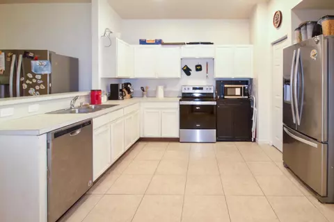 Kitchen - 5495 SE Graham Dr, Stuart, FL 34997 photo 2 of 3