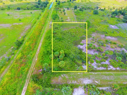 21591 NW 282nd St, Okeechobee, FL 34972 photo 2