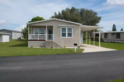 56 Manor Dr, Fort Pierce, FL 34982