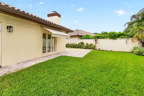 Exterior - 5402 SE Meredith Ter, Stuart, FL 34997 photo 6 of 15
