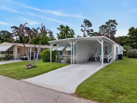 40 Montilla Way, Port Saint Lucie, FL 34952