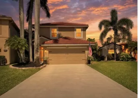 7960 La Rose Ct, Lake Worth, FL 33467