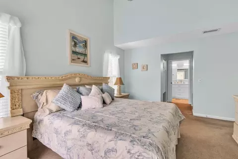 Bedroom - 111 Maplecrest Cir, Jupiter, FL 33458 photo 1 of 6
