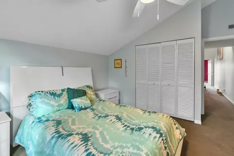 Bedroom - 111 Maplecrest Cir, Jupiter, FL 33458 photo 6 of 6
