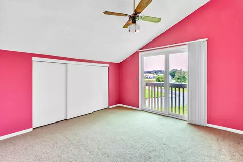 Bedroom - 111 Maplecrest Cir, Jupiter, FL 33458 photo 4 of 6