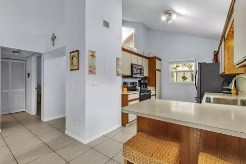 Entry Way - 111 Maplecrest Cir, Jupiter, FL 33458 photo 1 of 4