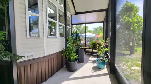 Exterior - 70 Turtle Cv, Okeechobee, FL 34974 photo 6 of 17