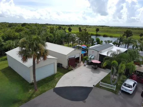 View/Area - 70 Turtle Cv, Okeechobee, FL 34974 photo 8 of 12