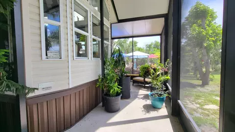 Exterior - 70 Turtle Cv, Okeechobee, FL 34974 photo 6 of 16