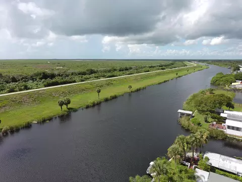 View/Area - 70 Turtle Cv, Okeechobee, FL 34974 photo 5 of 12