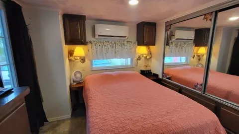 Bedroom - 70 Turtle Cv, Okeechobee, FL 34974 photo 1 of 5