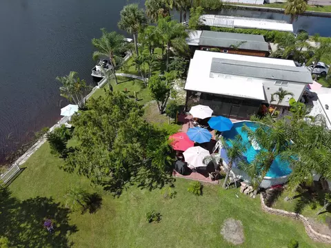 View/Area - 70 Turtle Cv, Okeechobee, FL 34974 photo 4 of 12