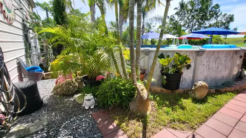 Exterior - 70 Turtle Cv, Okeechobee, FL 34974 photo 14 of 16