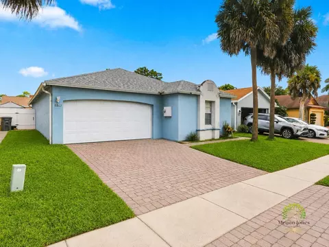 5863 Azalea Cir, West Palm Beach, FL 33415