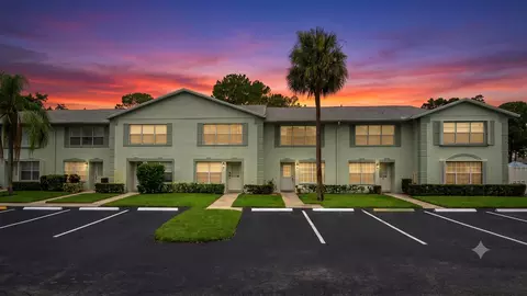3714 Savoy Ln #F, West Palm Beach, FL 33417