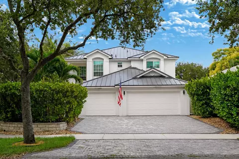 980 Delray Lakes Dr, Delray Beach, FL 33444