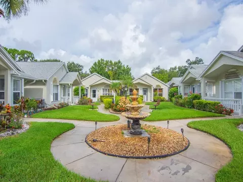 1201 NW Lombardy Dr, Port Saint Lucie, FL 34986