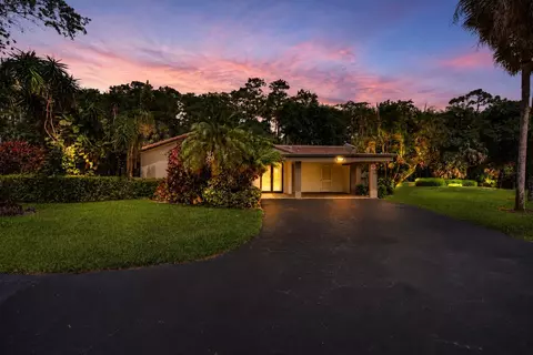 21195 Juego Cir #16-A, Boca Raton, FL 33433