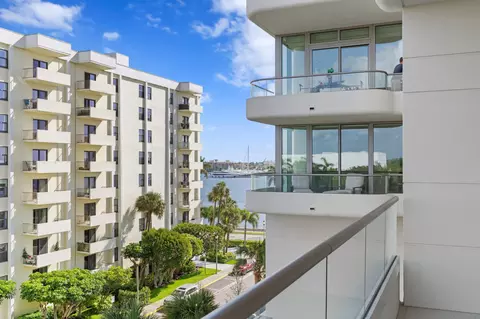 200 Arkona Ct #401, West Palm Beach, FL 33401